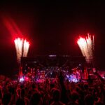 Taylor Swift concert crowd atmosphere 2026